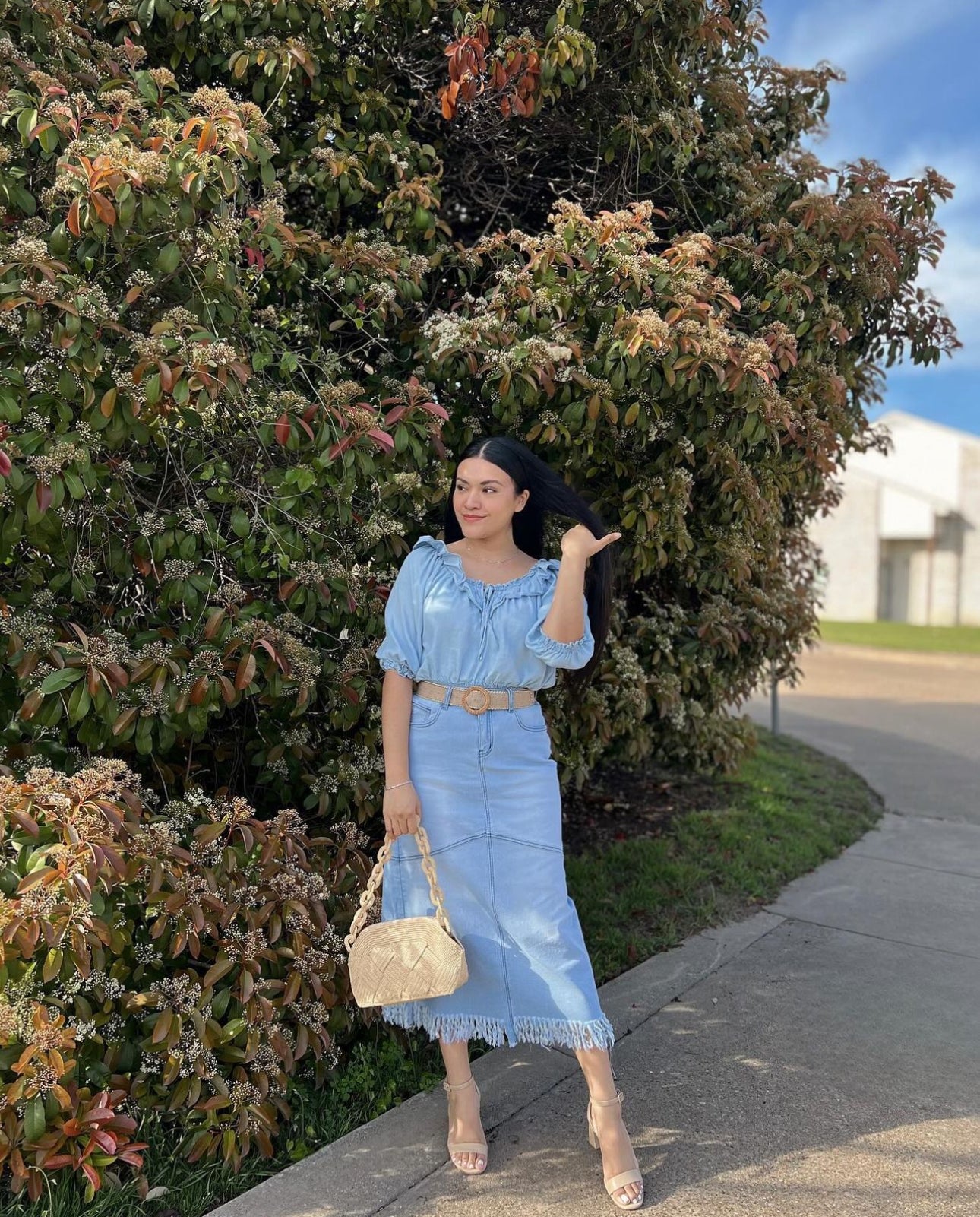 Classic Midi denim skirt