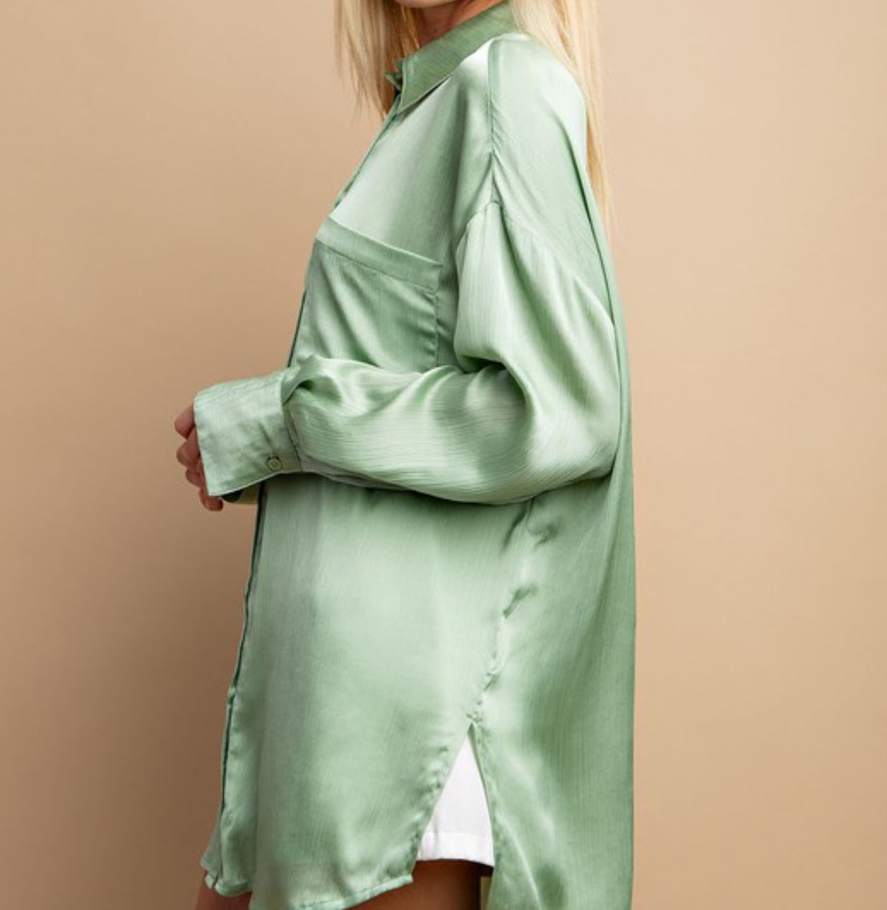 Green satin Top with long sleeve