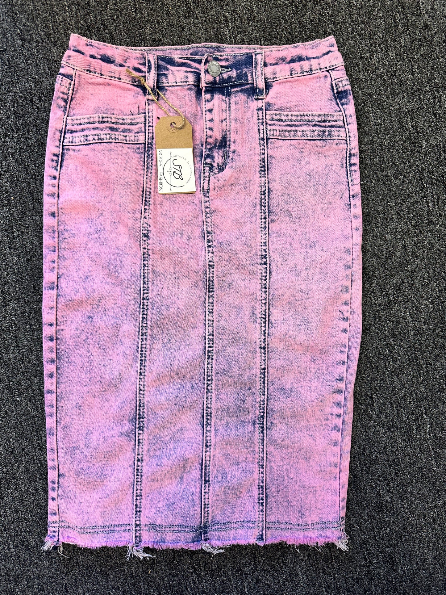 Girls retro pink denim skirt